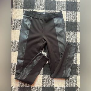Paige size Medium Leggin